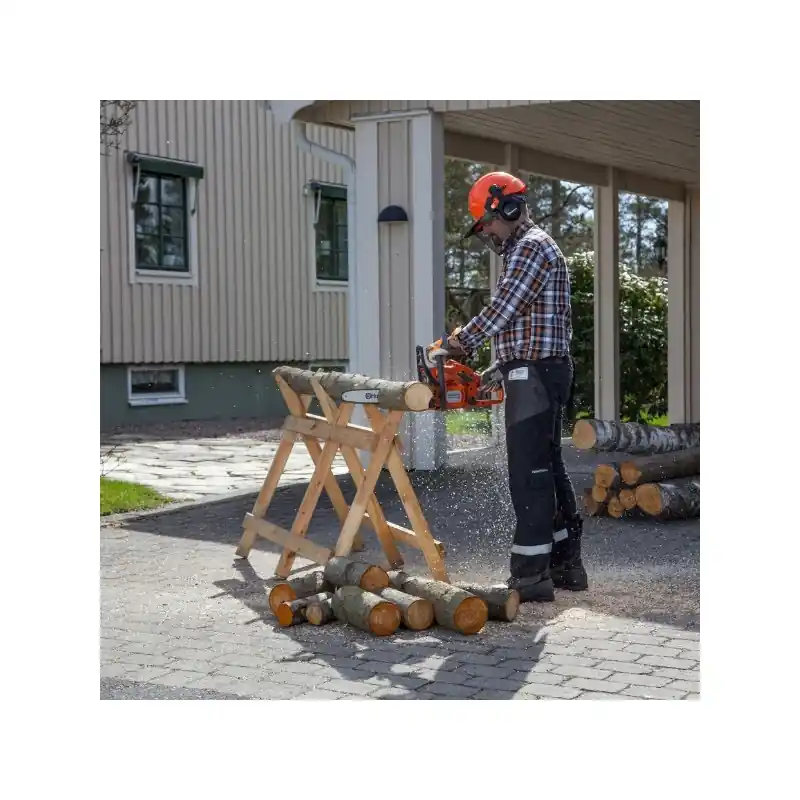 Offre Spéciale Pack tronçonneuse Husqvarna 120 Mark II 35 cm huile et chaine