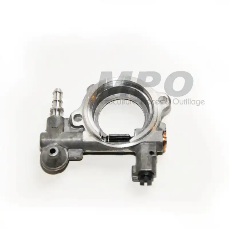 Pompe à huile pour Stihl 026 024 MS260 MS260C MS240 MS 260 MS 260C MS 240 Commander Maintenant
